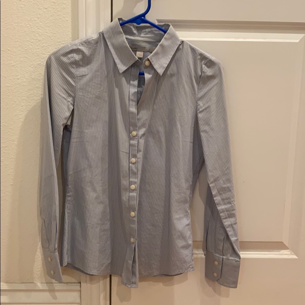 Old Navy women’s button down shirt size XS